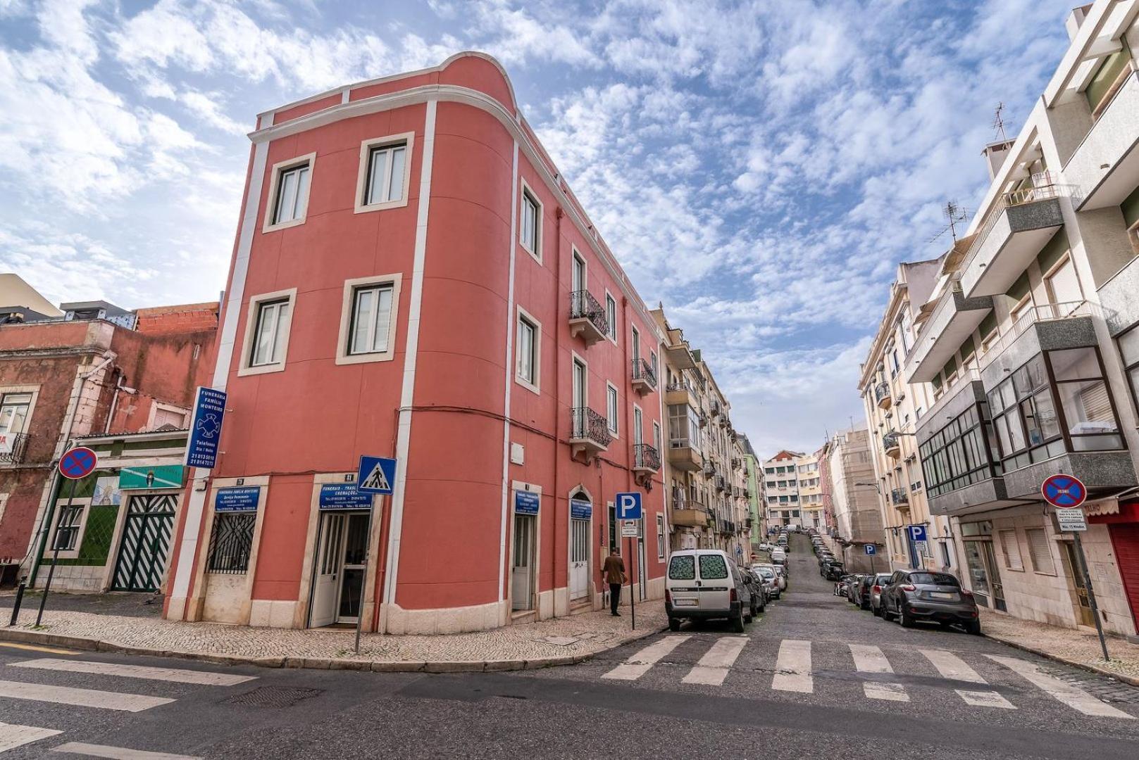 Guestready - Modern 2Bedroom Apartment In Graca Lisboa Exterior foto